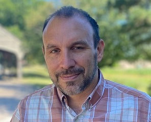 Brian Garibaldi headshot